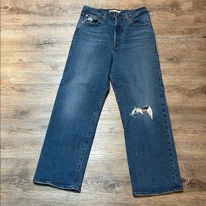 Levi's Women' ribcage straight 28 distressing distressed